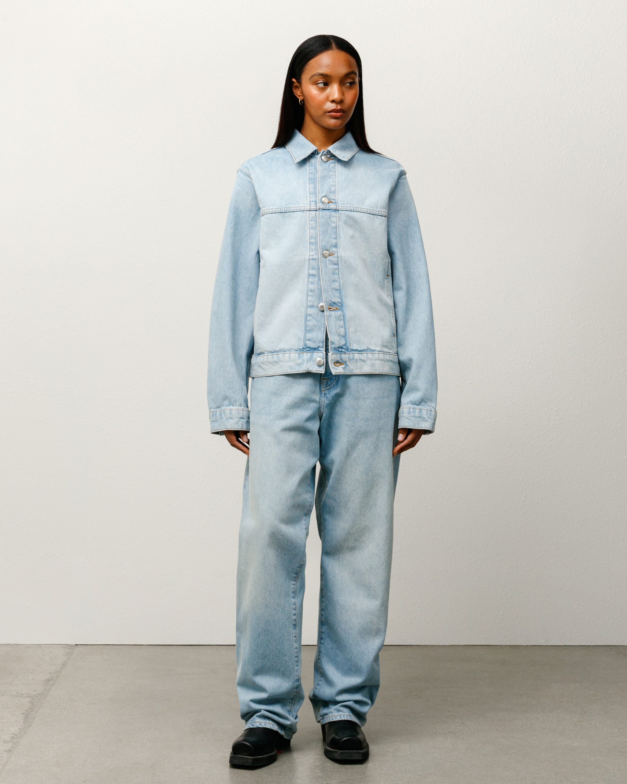 DENIM TRUCKER JACKET - Image 5