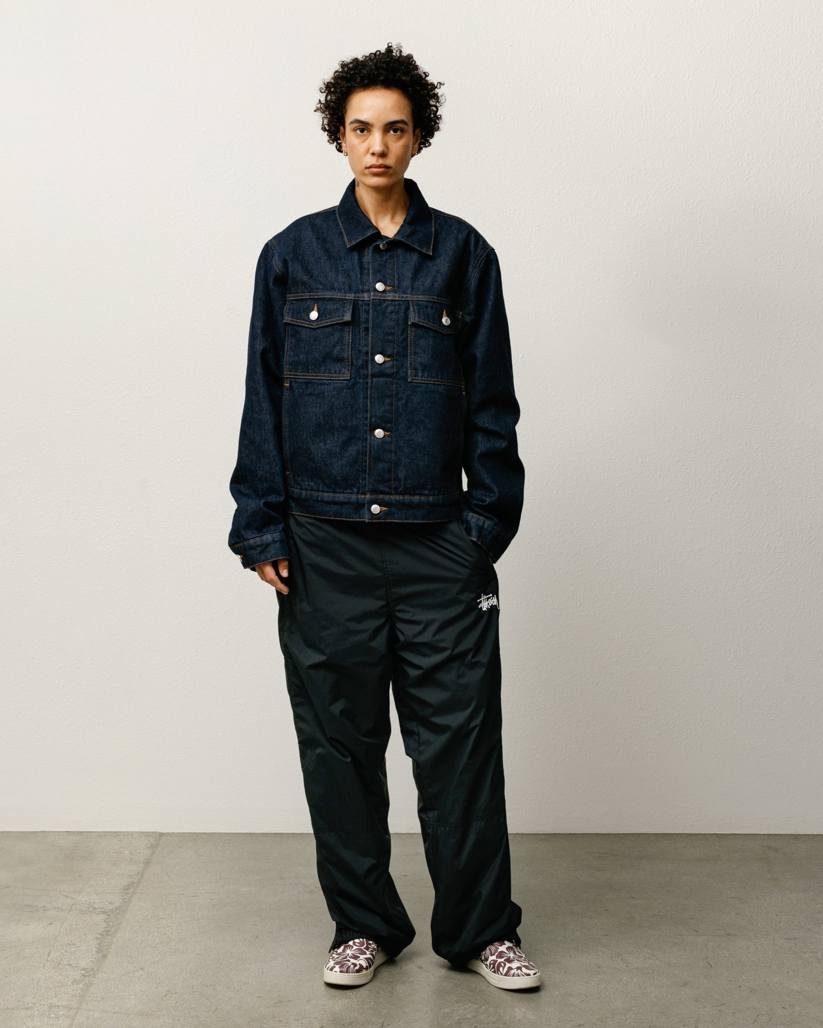 LINED DENIM TRUCKER JACKET - Image 4