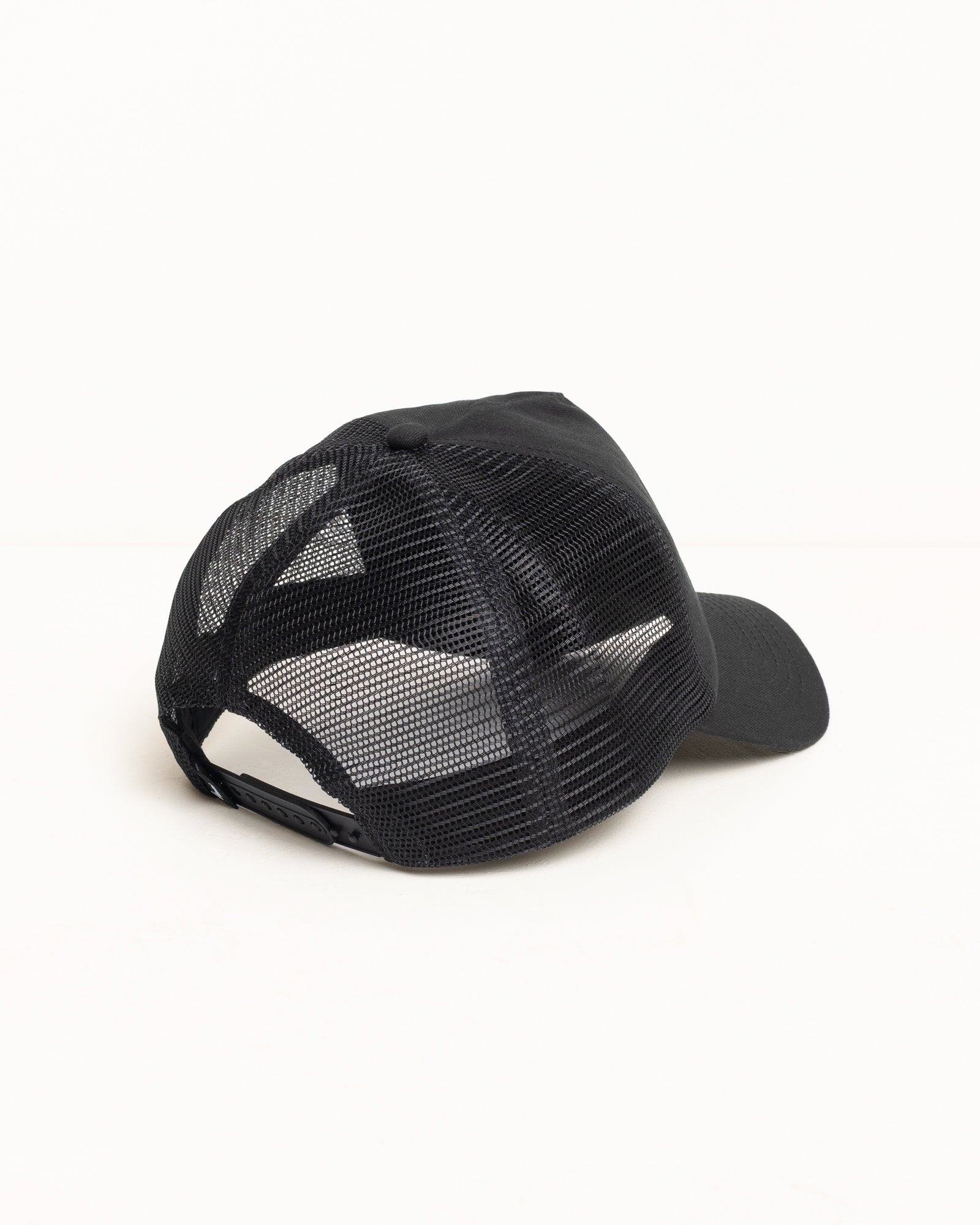 S CROWN TRUCKER - Image 3