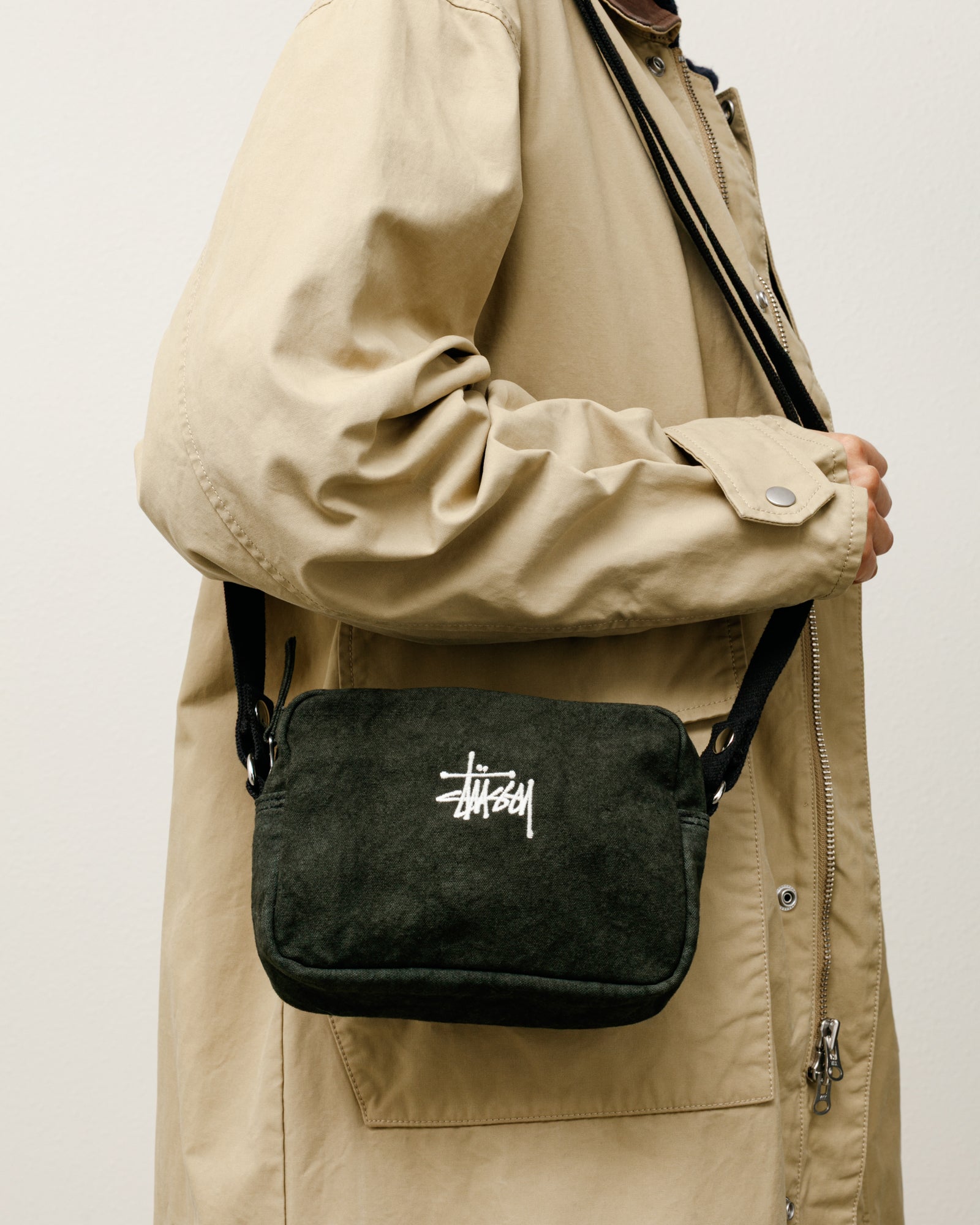 CANVAS POUCH - Image 2